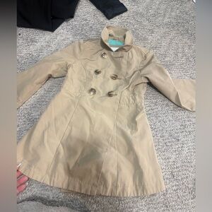Art Class Kids Tan Double-Breasted Trench Coat. XS 4-5